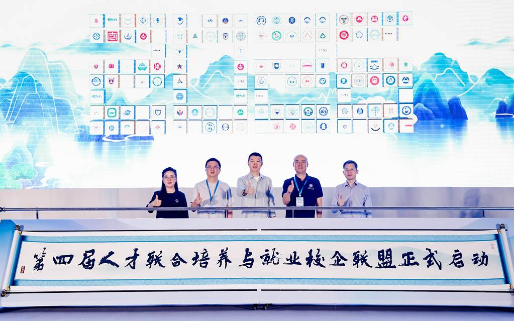 e6059be3-c2f9-46c4-8c69-617ded4b337e.png